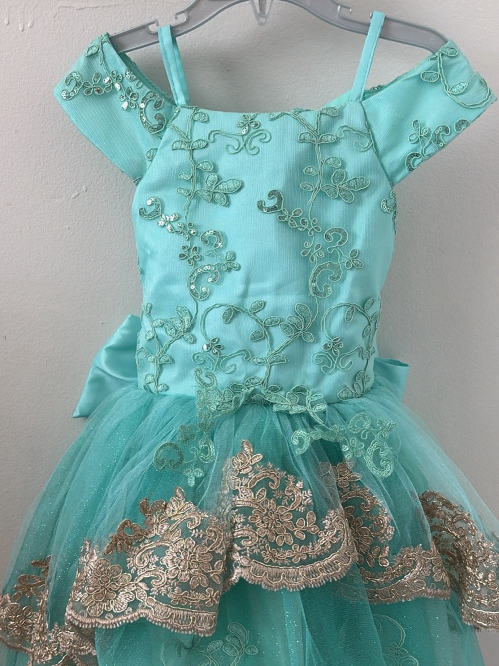 Girls' Teal Lace & Gold Trim Party Dress New size 4